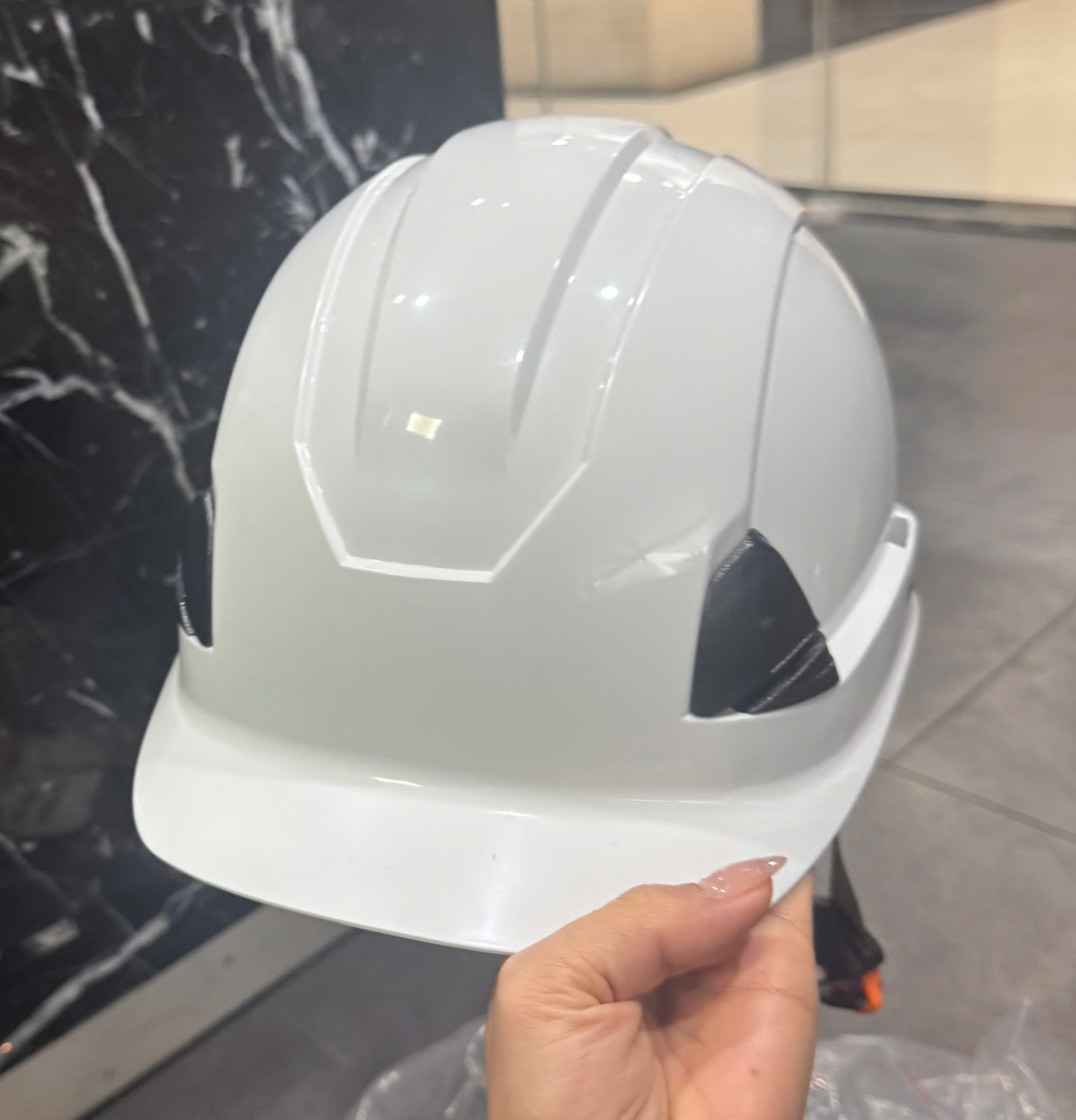 z7433291838630_f2edbed4145d8160a9ca788504f8966e.jpg (300 KB)